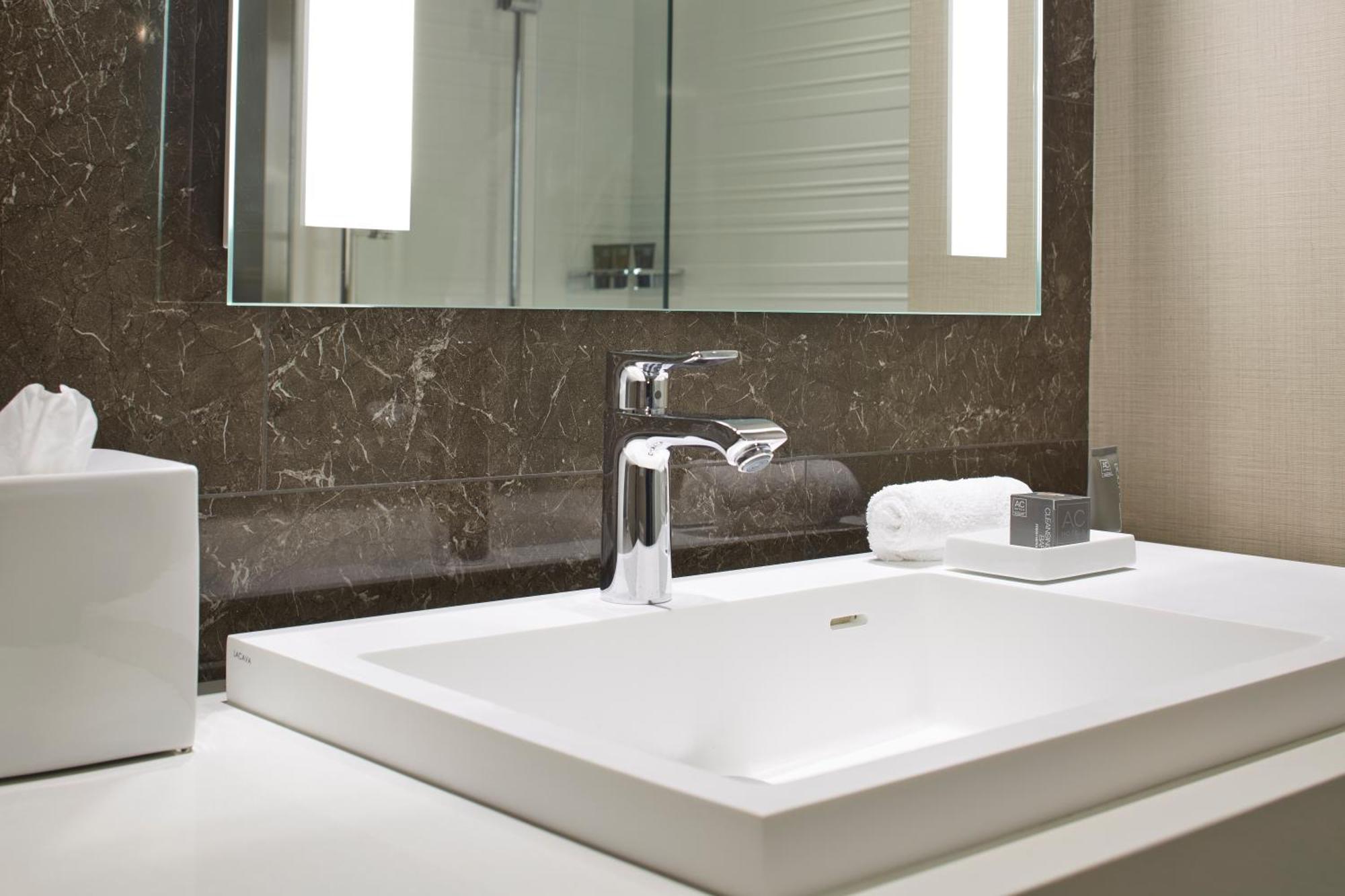 Ac Hotel By Marriott Seattle Bellevue/Downtown Ngoại thất bức ảnh